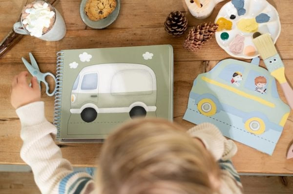 Libro Recorta y Pinta Vehículos - Little Dutch