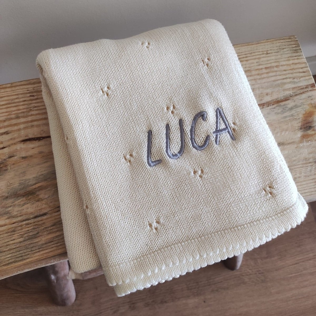 Manta Bebé Punto Blanca Personalizable personalizado - regalo bebé | Mi Luna Lunera